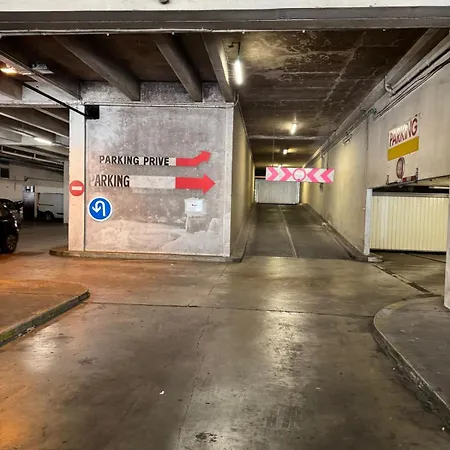 T4 Duplex - Climatiseur Mobile - Parking Securise - Proche Centre *